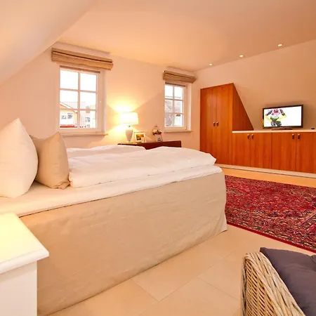 Ferienhaus Reethaus Am Küstenwald